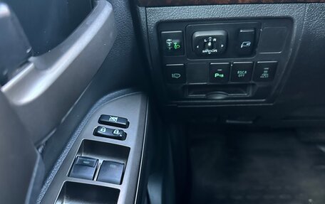 Toyota Land Cruiser 200, 2010 год, 3 250 000 рублей, 22 фотография