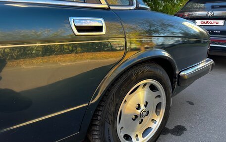 Jaguar XJ III (X350), 1993 год, 1 200 000 рублей, 20 фотография