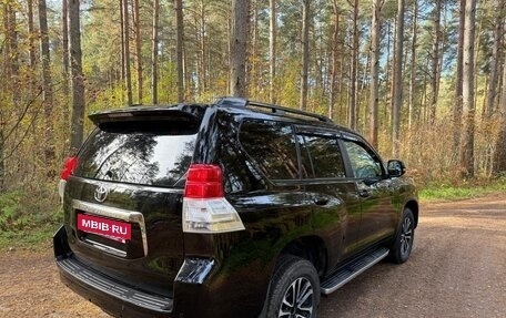 Toyota Land Cruiser Prado 150 рестайлинг 2, 2013 год, 2 900 000 рублей, 5 фотография
