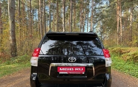 Toyota Land Cruiser Prado 150 рестайлинг 2, 2013 год, 2 900 000 рублей, 4 фотография