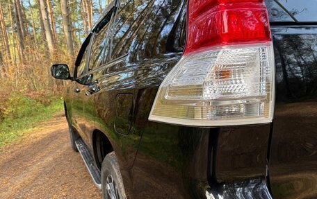 Toyota Land Cruiser Prado 150 рестайлинг 2, 2013 год, 2 900 000 рублей, 13 фотография