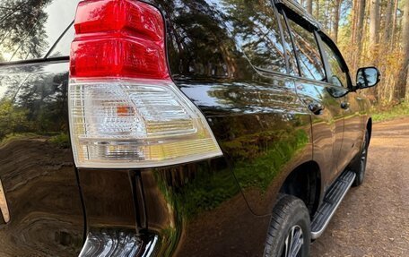 Toyota Land Cruiser Prado 150 рестайлинг 2, 2013 год, 2 900 000 рублей, 12 фотография