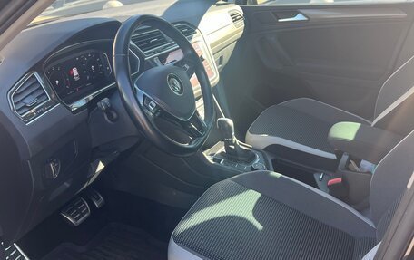 Volkswagen Tiguan II, 2019 год, 3 000 000 рублей, 8 фотография