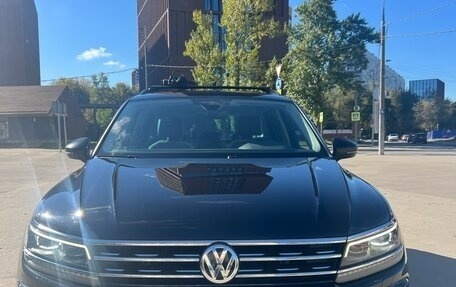 Volkswagen Tiguan II, 2019 год, 3 000 000 рублей, 5 фотография