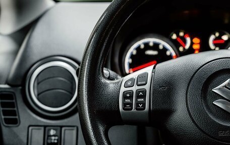 Suzuki SX4 II рестайлинг, 2013 год, 1 000 000 рублей, 18 фотография