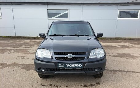 Chevrolet Niva I рестайлинг, 2018 год, 639 000 рублей, 2 фотография
