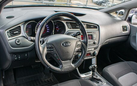 KIA cee'd III, 2015 год, 1 420 000 рублей, 24 фотография