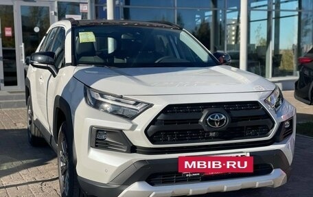 Toyota RAV4, 2025 год, 3 950 000 рублей, 4 фотография