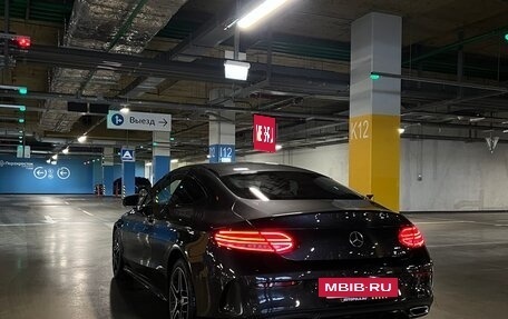 Mercedes-Benz C-Класс, 2019 год, 4 100 000 рублей, 4 фотография