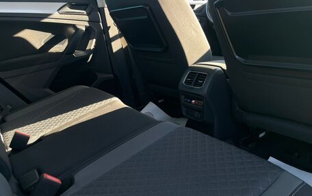 Volkswagen Tiguan II, 2017 год, 2 050 000 рублей, 11 фотография