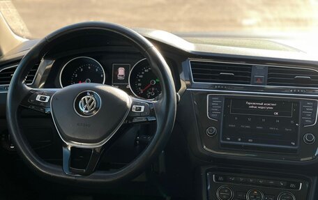 Volkswagen Tiguan II, 2017 год, 2 050 000 рублей, 13 фотография
