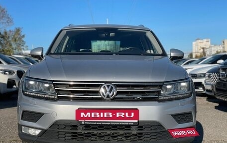 Volkswagen Tiguan II, 2017 год, 2 050 000 рублей, 2 фотография