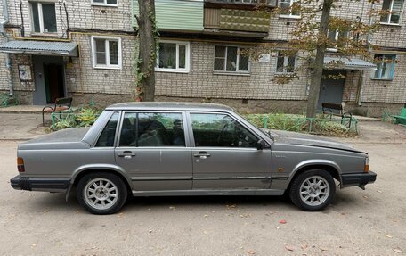 Volvo 760, 1984 год, 175 000 рублей, 2 фотография