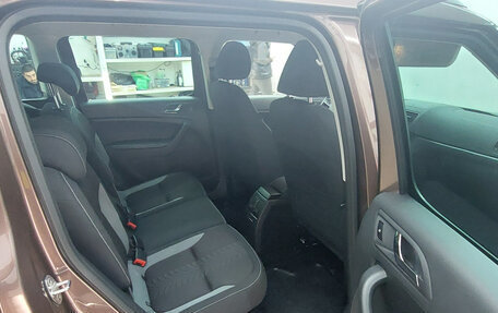 Skoda Yeti I рестайлинг, 2015 год, 1 380 000 рублей, 8 фотография