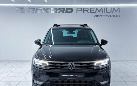 Volkswagen Tiguan II, 2020 год, 3 200 000 рублей, 4 фотография