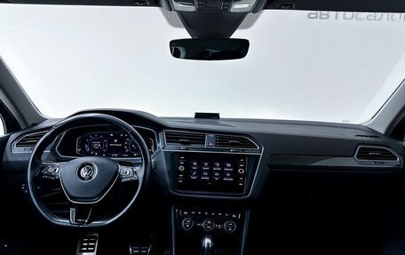 Volkswagen Tiguan II, 2020 год, 3 200 000 рублей, 20 фотография