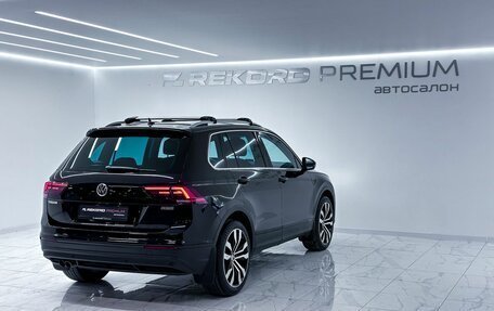 Volkswagen Tiguan II, 2020 год, 3 200 000 рублей, 27 фотография