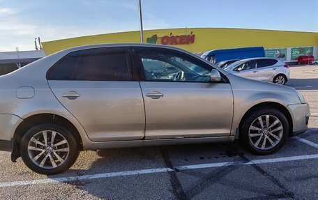 Volkswagen Jetta VI, 2008 год, 550 000 рублей, 3 фотография
