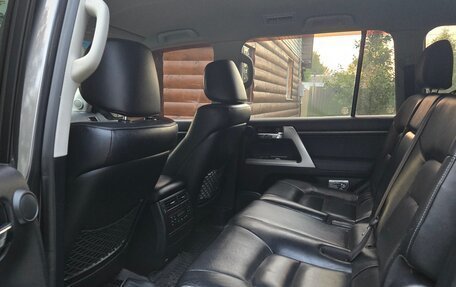 Toyota Land Cruiser 200, 2012 год, 4 150 000 рублей, 6 фотография