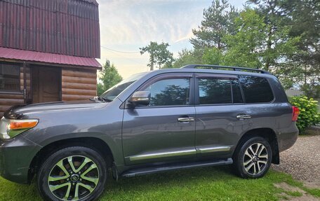 Toyota Land Cruiser 200, 2012 год, 4 150 000 рублей, 2 фотография