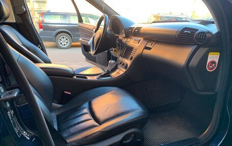 Mercedes-Benz C-Класс, 2005 год, 850 000 рублей, 12 фотография