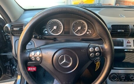 Mercedes-Benz C-Класс, 2005 год, 850 000 рублей, 10 фотография