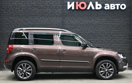 Skoda Yeti I рестайлинг, 2017 год, 1 670 000 рублей, 8 фотография