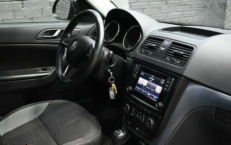 Skoda Yeti I рестайлинг, 2017 год, 1 670 000 рублей, 17 фотография