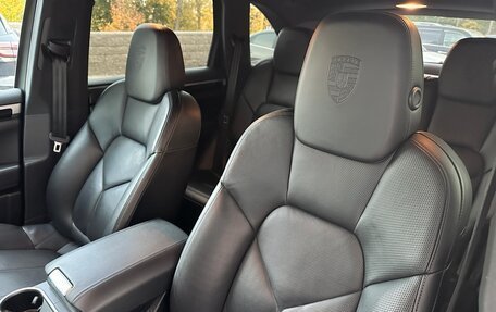 Porsche Cayenne III, 2016 год, 4 050 000 рублей, 20 фотография