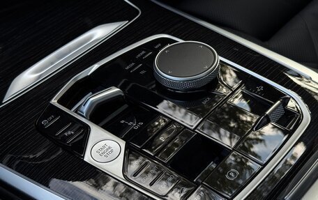 BMW X7, 2025 год, 18 000 000 рублей, 27 фотография