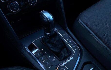 Volkswagen Tiguan II, 2017 год, 1 994 800 рублей, 16 фотография