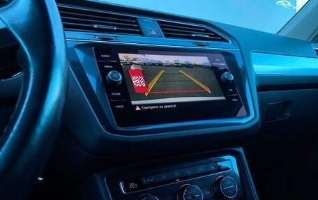 Volkswagen Tiguan II, 2017 год, 1 994 800 рублей, 17 фотография