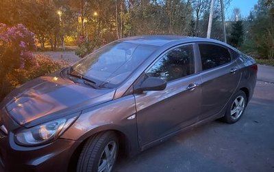 Hyundai Solaris II рестайлинг, 2011 год, 350 000 рублей, 1 фотография
