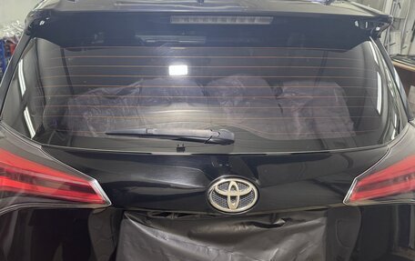 Toyota RAV4, 2018 год, 2 500 000 рублей, 13 фотография