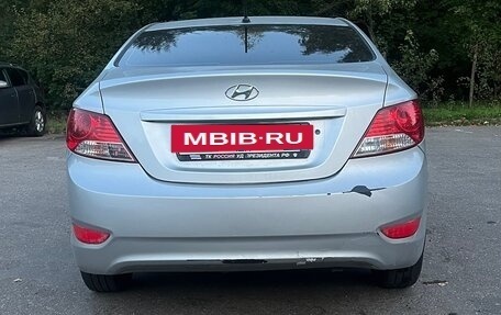 Hyundai Solaris II рестайлинг, 2012 год, 600 000 рублей, 4 фотография