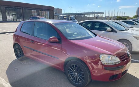 Volkswagen Golf V, 2005 год, 650 000 рублей, 3 фотография