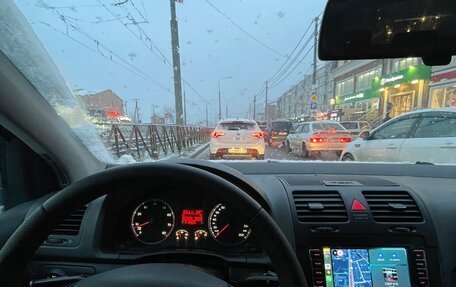 Volkswagen Golf V, 2005 год, 650 000 рублей, 20 фотография