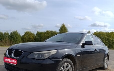 BMW 5 серия, 2003 год, 900 000 рублей, 2 фотография