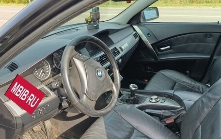 BMW 5 серия, 2003 год, 900 000 рублей, 3 фотография