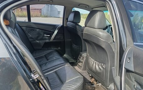 BMW 5 серия, 2003 год, 900 000 рублей, 8 фотография