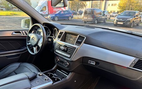 Mercedes-Benz GL-Класс, 2013 год, 3 000 000 рублей, 6 фотография