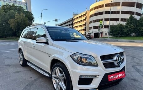 Mercedes-Benz GL-Класс, 2013 год, 3 000 000 рублей, 29 фотография