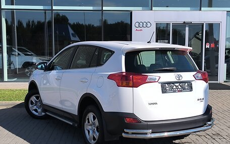 Toyota RAV4, 2015 год, 2 225 165 рублей, 7 фотография
