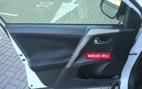 Toyota RAV4, 2015 год, 2 225 165 рублей, 27 фотография