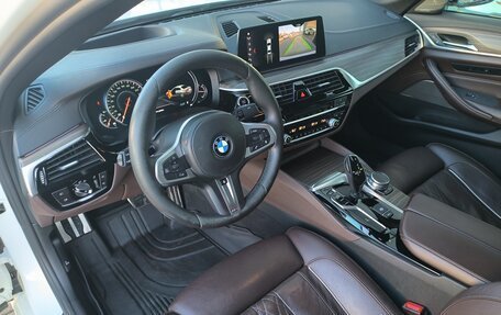 BMW 5 серия, 2017 год, 3 790 000 рублей, 36 фотография