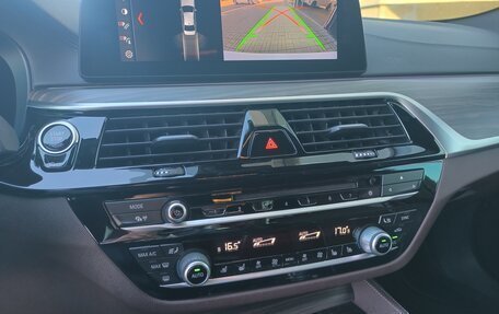 BMW 5 серия, 2017 год, 3 790 000 рублей, 29 фотография