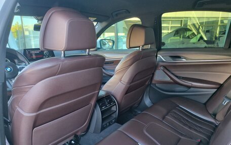 BMW 5 серия, 2017 год, 3 790 000 рублей, 39 фотография