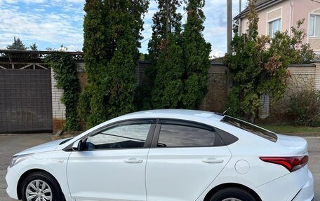 Hyundai Solaris II рестайлинг, 2018 год, 875 000 рублей, 6 фотография