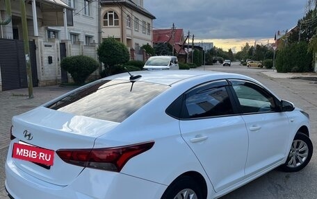 Hyundai Solaris II рестайлинг, 2018 год, 875 000 рублей, 9 фотография