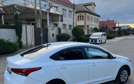 Hyundai Solaris II рестайлинг, 2018 год, 875 000 рублей, 10 фотография